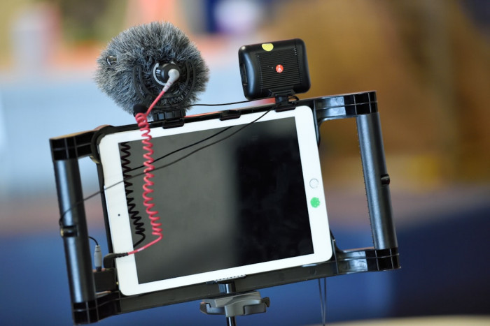 Netflix ile İngilizce Öğrenme: En İyi Diziler