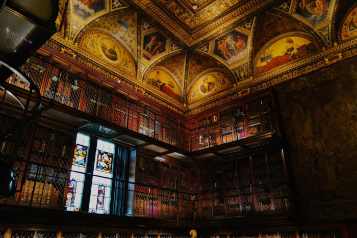 10. Sınıf İngilizce Gizem Yayıncılık